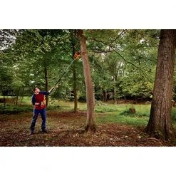 Black & Decker BECSP601 8 Amp 10 In. Corded 2-in-1 Pole Chainsaw -Black & Decker Sales Shop bdknbecsp601 c