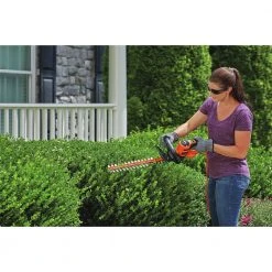 Black & Decker BEHT350 120V 4 Amp Brushed 22 In. Corded Hedge Trimmer -Black & Decker Sales Shop bdknbeht350 c