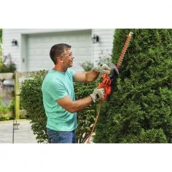 Black & Decker BEHTS125 SAWBLADE 120V 3 Amp Brushed 16 In. Corded Hedge Trimmer 18 Black & Decker BEHTS125 SAWBLADE 120V 3 Amp Brushed 16 In. Corded Hedge Trimmer -Black & Decker Sales Shop bdknbehts125 f