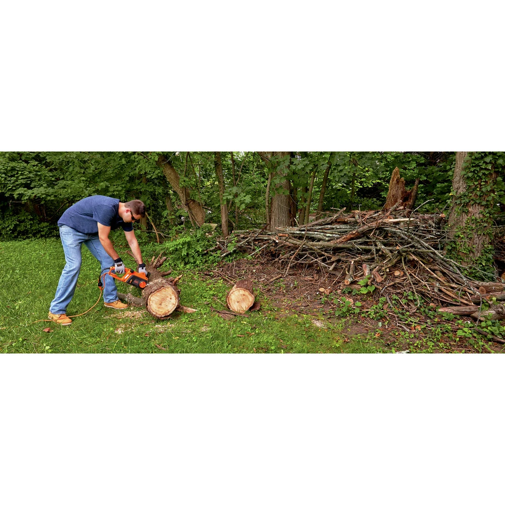 Black & Decker CS1216 120V 12 Amp Brushed 16 In. Corded Chainsaw 10 Black & Decker CS1216 120V 12 Amp Brushed 16 In. Corded Chainsaw - Image 8