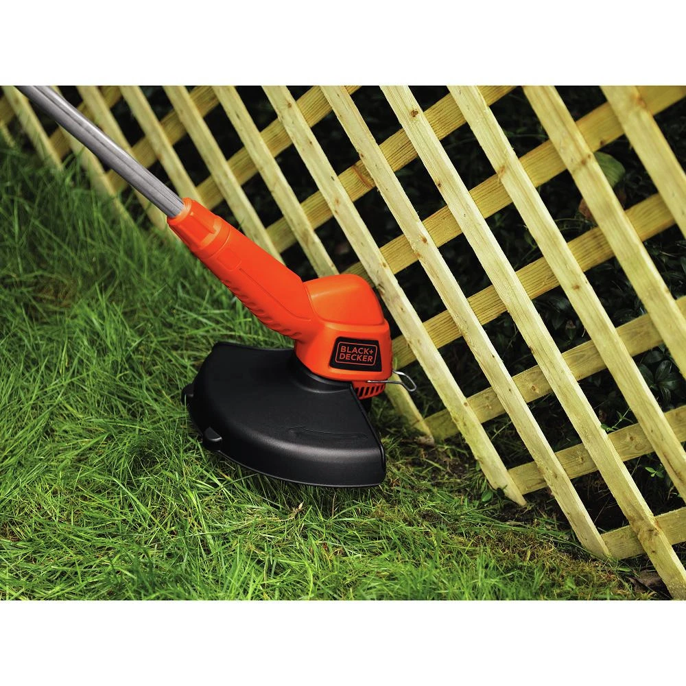 Black & Decker ST7700 4.4 Amp 2-in-1 Straight Shaft 13 In. Electric String Trimmer/Edger 11 Black & Decker ST7700 4.4 Amp 2-in-1 Straight Shaft 13 In. Electric String Trimmer/Edger - Image 9